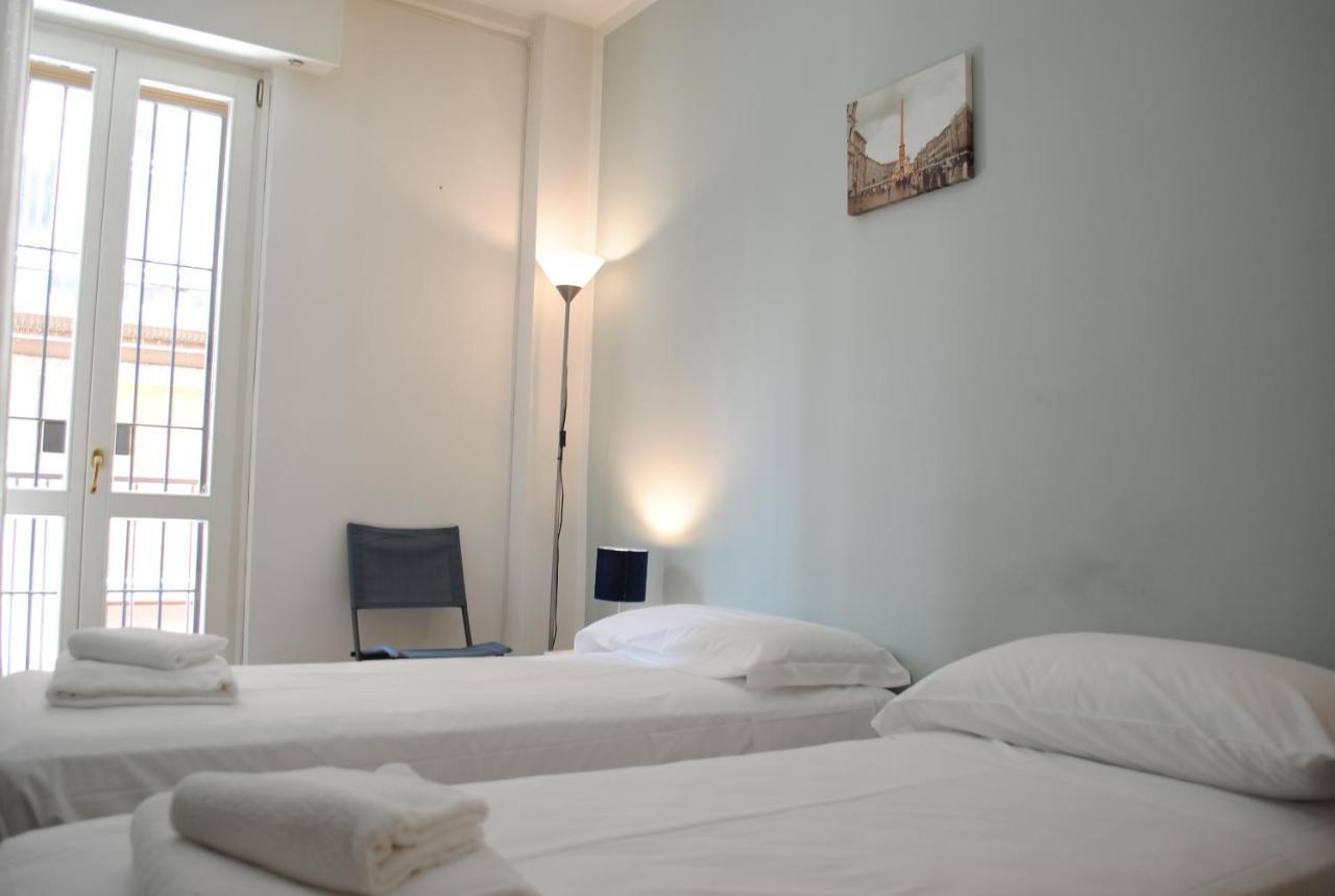 Dreaming Piazza Bra Rooms เวโรนา ภายนอก รูปภาพ