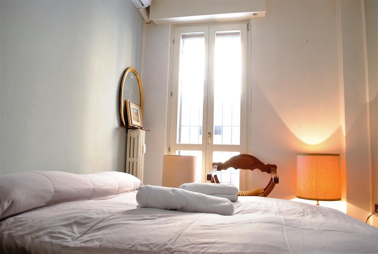 Dreaming Piazza Bra Rooms เวโรนา ภายนอก รูปภาพ