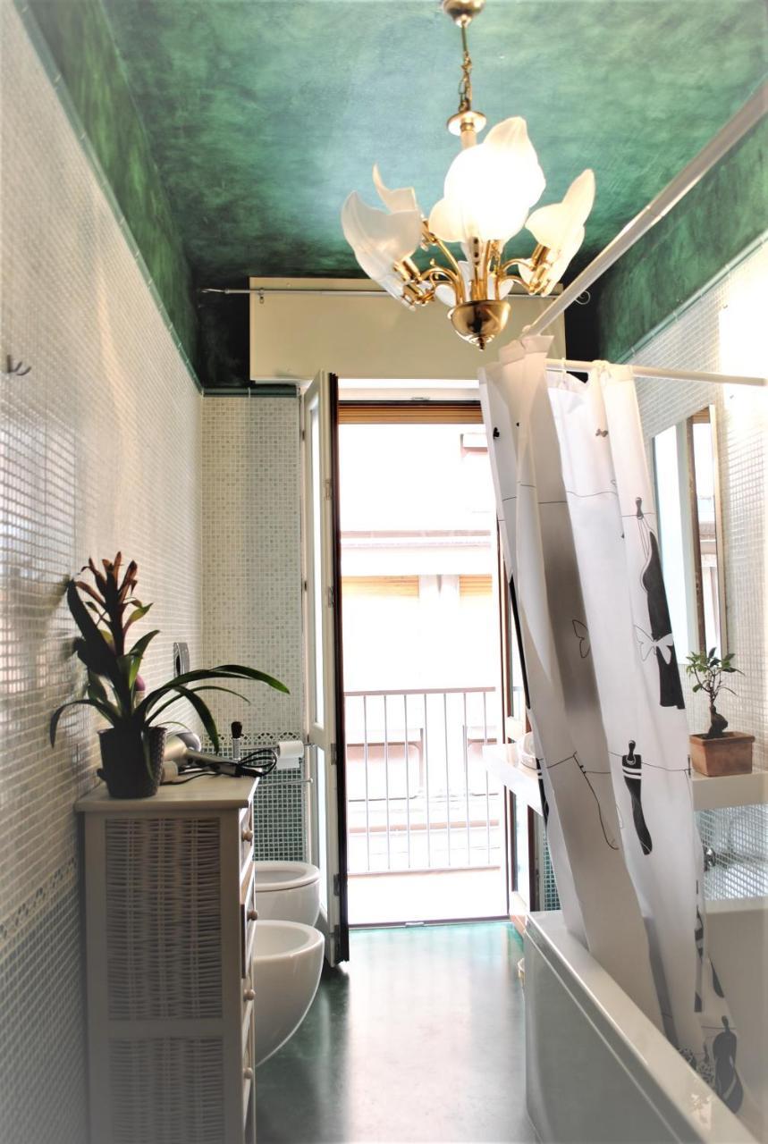 Dreaming Piazza Bra Rooms เวโรนา ภายนอก รูปภาพ
