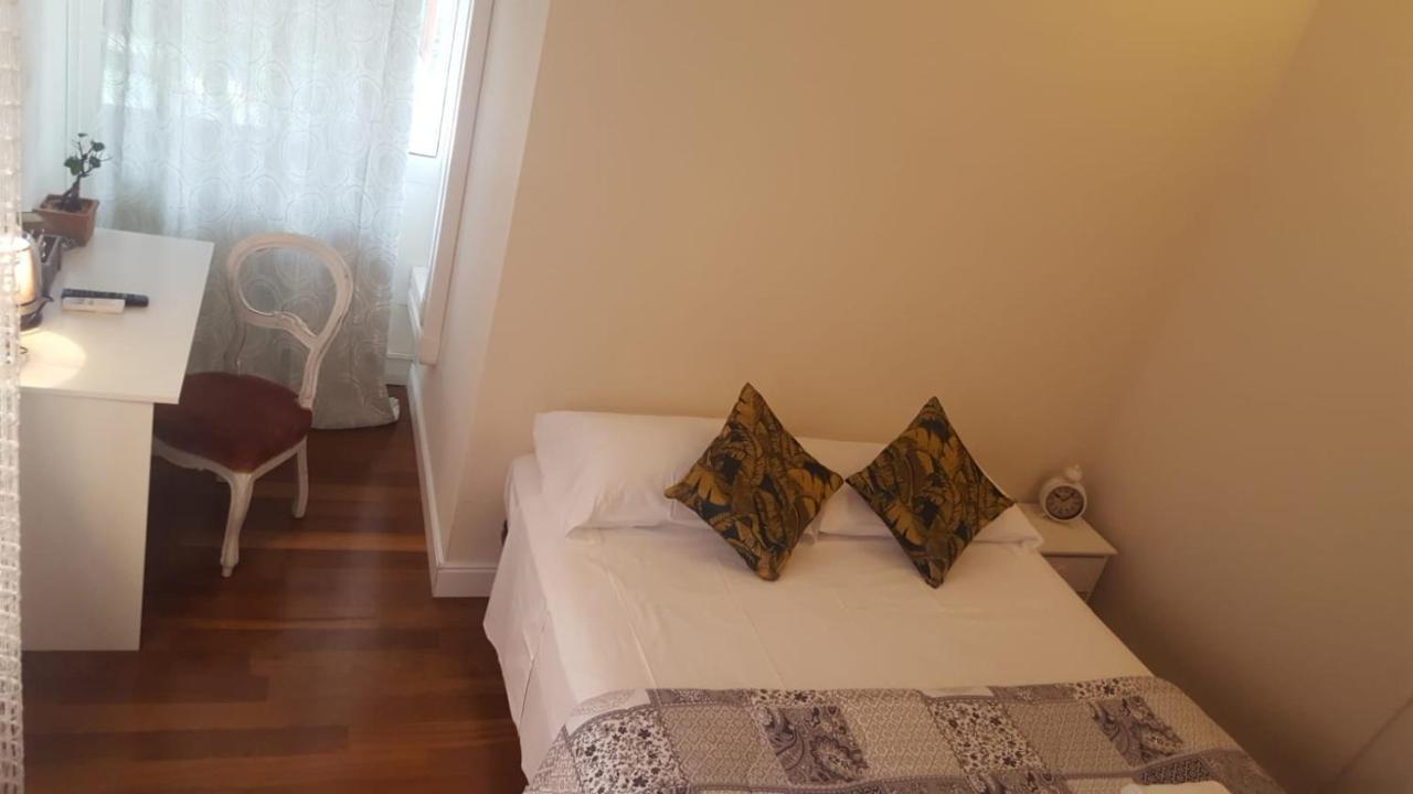 Dreaming Piazza Bra Rooms เวโรนา ภายนอก รูปภาพ